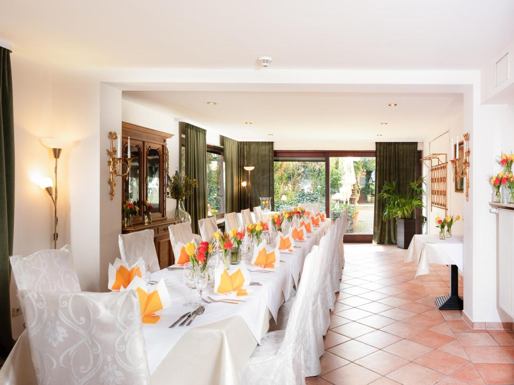 Hotel-Restaurant Central Am Koenigshof Viernheim Εξωτερικό φωτογραφία