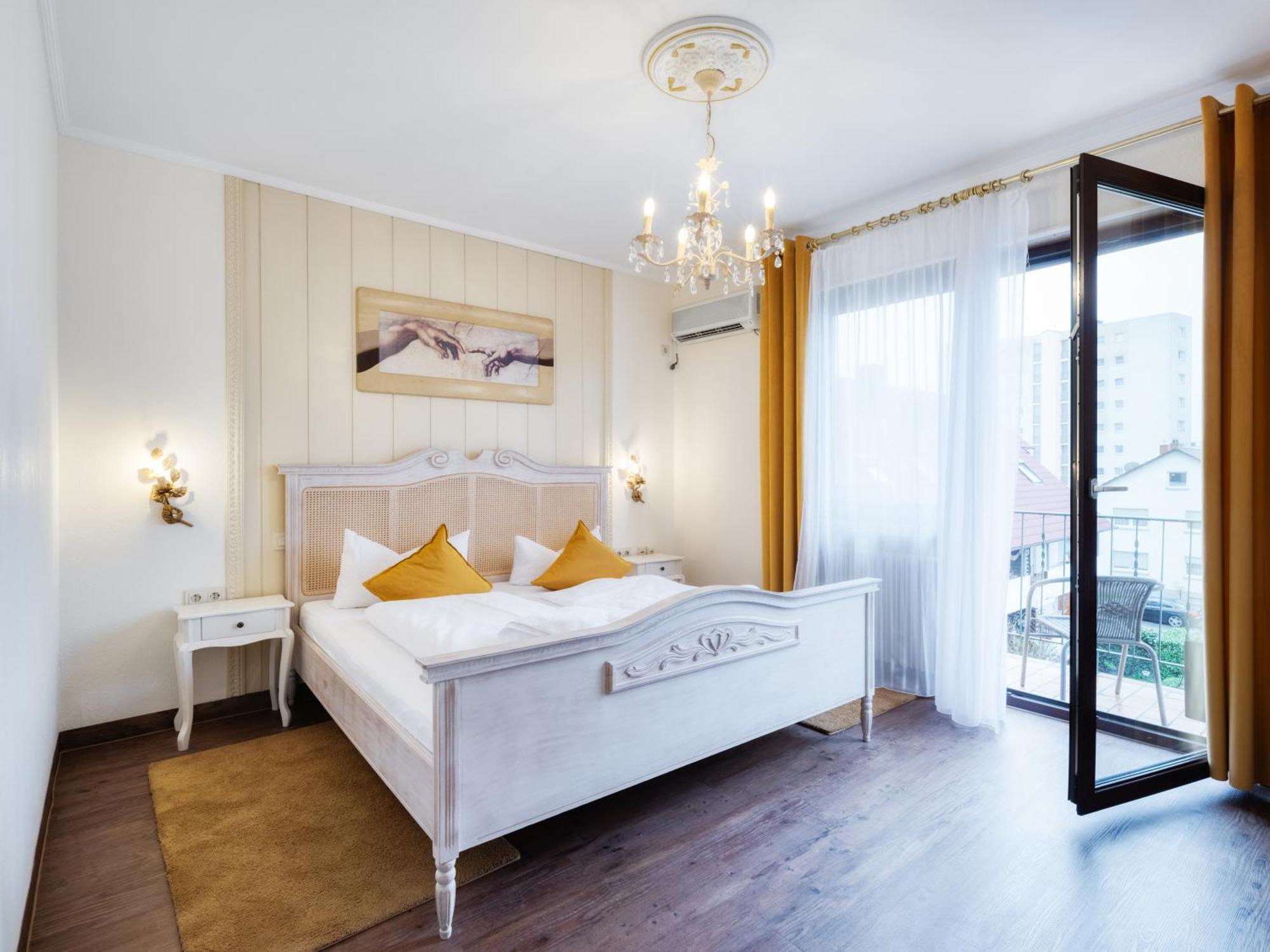 Hotel-Restaurant Central Am Koenigshof Viernheim Εξωτερικό φωτογραφία